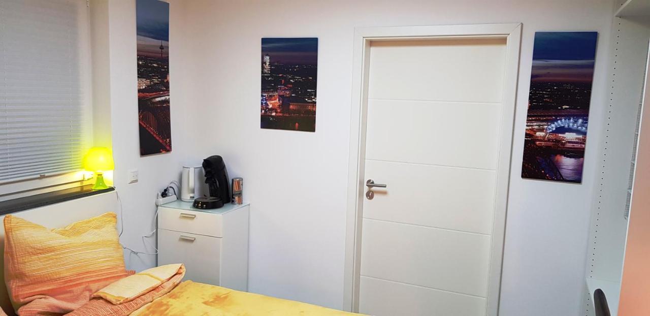 Klein Und Fein Apartment Erftstadt Bagian luar foto