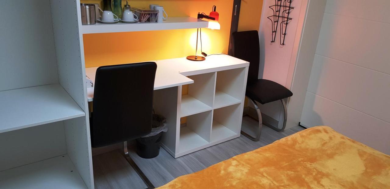 Klein Und Fein Apartment Erftstadt Bagian luar foto