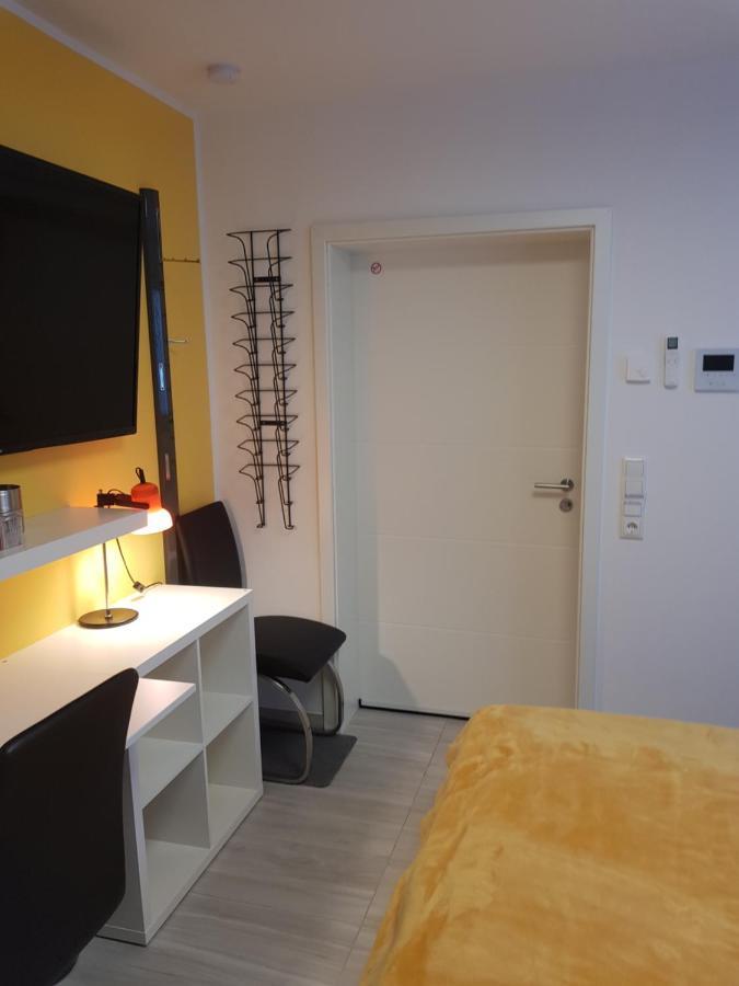 Klein Und Fein Apartment Erftstadt Bagian luar foto